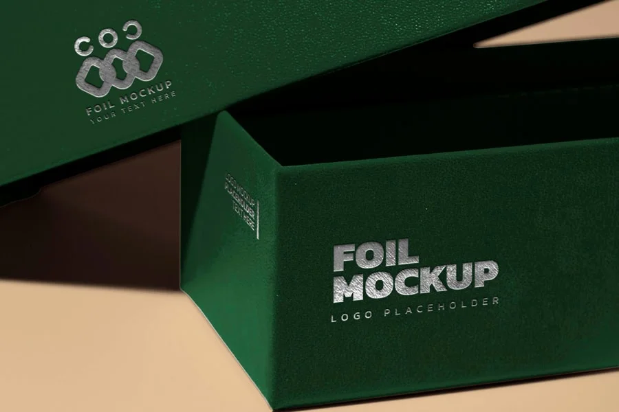 Open layer mockup of box and packaging