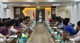 Students and Teachers of AMICUS International School Meet Ayatollah Dr. Abdul Majid Hakim Elahi
